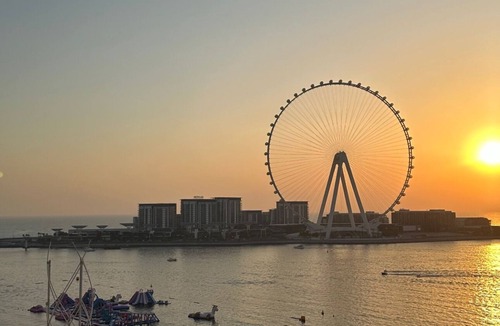 Jumeirah Beach Residence Apartment | Dubai Sea View Hostel , Palm JBR