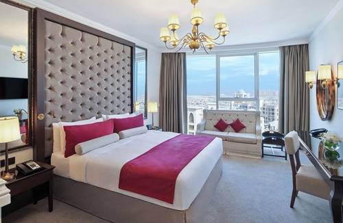Palm Jumeirah Hotel | Dukes The Palm Dubai Hotel