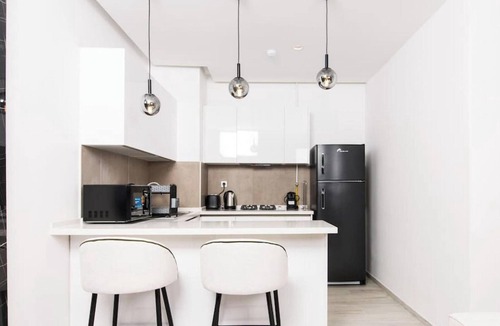 La Marsa Apartment | E24: Grand Luxe tout équipé et central