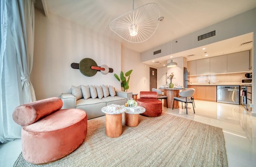 Dubai Apartment | Elegant 1BR at Harbour Views Tower 1 Dubai Creek Harbour by Deluxe Holiday Homes