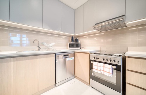 Dubai Apartment | Elegant 1BR at Harbour Views Tower 1 Dubai Creek Harbour by Deluxe Holiday Homes
