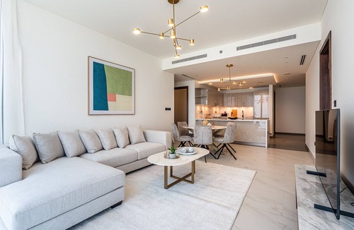 Nad Al Sheba Apartment | Elegant 2-Bedroom Apartment with Stunning City and Water Views