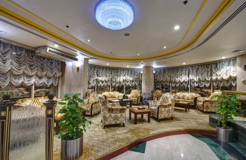 Al Muraqqabat Hotel | Enjoyable 1-bedroom hotel with AC in vibrant Dubai