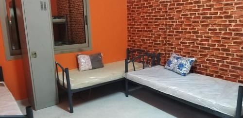 Abu Shagara Hostel | Executive Sharing Bed With Other Male Guests