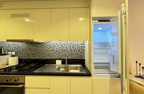 Sheikh Zayed Road Apartment | Exquisite Studio in Business Bay