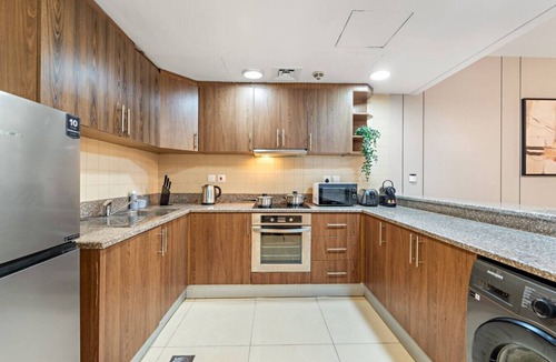 Jumeirah Lake Towers Apartment | FIRST CLASS | 1BR | Modern Minimalist Escape