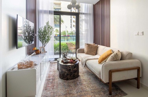 Sheikh Zayed Road Apartment | Frank Porter - Aykon City Tower C