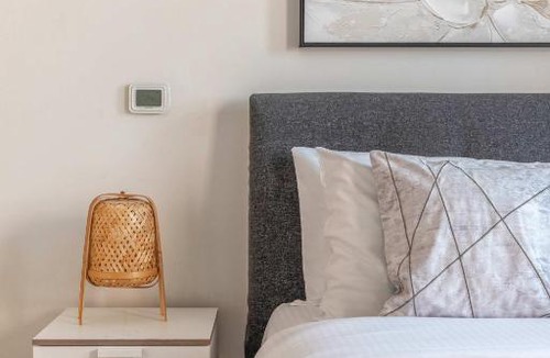 Jebel Ali Apartment | Frank Porter - Azizi Aura