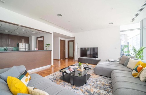 Bur Dubai Apartment | Frank Porter - Burj Daman