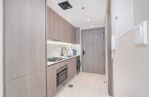 Dubai Apartment | Free housekeeping visits during your stay - StayShort - Captivating and cozy studio in Laya Heights
