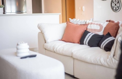 Dubai Apartment | Free housekeeping visits during your stay - StayShort - Stylish Cozy 3-Bedroom Apartment with Harbour Views in Dubai Creek Harbour