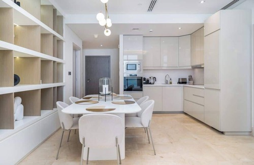 Palm Jumeirah Apartment | Free housekeeping visits during your stay - StayShort - Cozy 2BR in Palm Jumeirah with Beach Views!