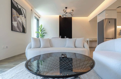 Downtown Dubai Apartment | Free housekeeping visits during your stay - StayShort - Sophisticated 1BR in Business Bay - Near Burj Khalifa!