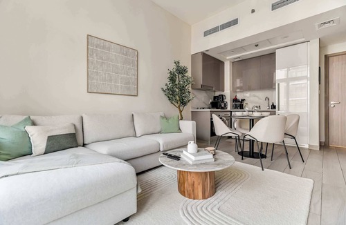 Nad Al Sheba Apartment | Free housekeeping visits during your stay - StayShort - Sleeps 4 Modern 1BR at Azizi Riviera 47