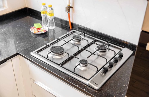 Jumeirah Village Circle Apartment | Free housekeeping visits during your stay - StayShort - JVC 1 Bed Apartment Sleeps 4 with Huge Balcony!