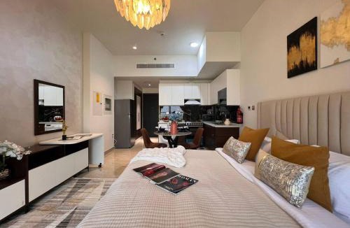 Al Barsha Apartment | Fully Equipped Home near Miracle & Butterfly Gardens