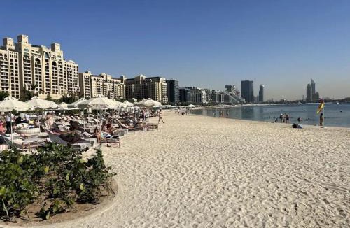 Palm Jumeirah Apartment | Fully-equipped studio Palm Jumeirah, Seven