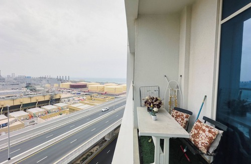 Dubai Marina Apartment | Fully Furnished Studio in Heart of Dubai Marina