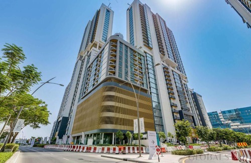 Nad Al Sheba Apartment | GlobalStay The Crest Tower C Apartments Dubai