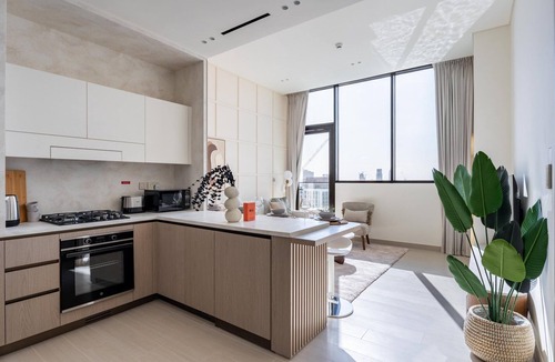 Jumeirah Village Circle Apartment | GuestReady - 1 BHK | Luxe Stay + Private Pool