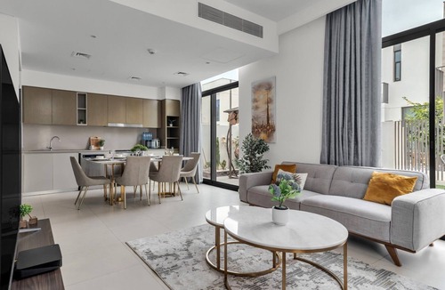 Dubai Villa | GuestReady - 4BR Villa | Family Community