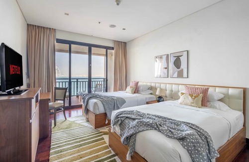 Palm Jumeirah Apartment | GuestReady - Burj Al Arab view at Royal Amwaj