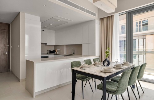 Al Safa Apartment | GuestReady - Burj Khalifa and Canal Views