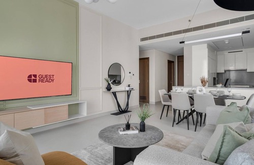 Al Safa Apartment | GuestReady - Canal & City Views | 2BR + Study