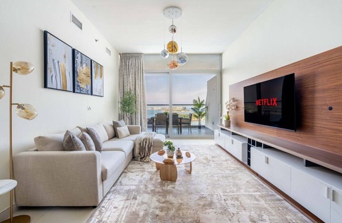Palm Jumeirah Apartment | GuestReady - Palm Beach & Infinity Pool