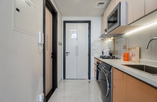 Al Barsha Apartment | GuestReady - Studio Suite l Community Jacuzzi