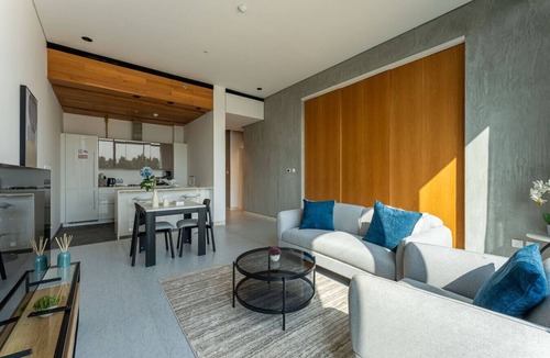 Dubai Apartment | HAVN - 1 Bedroom in KOA Canvas, with Nasab Dubai