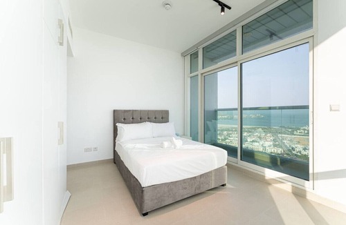 Dubai Media City Apartment | HAVN - High-Floor 2- Bed at Hilliana, Burj View