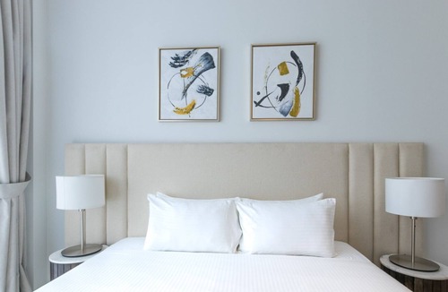 Jabal Ali 2 Apartment | HomesGetaway - Modern 1 Bedroom in JBR The Address