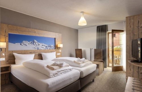 Großdorf Hotel | Hotel ∙ 3 guests