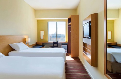 Deira Hotel | ibis Deira Creekside Dubai