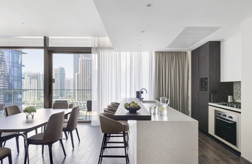 Dubai Marina Hotel | Jumeirah Living Marina Gate