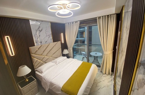 Ras Al Khaimah Apartment | Komfortable 2-Schlafzimmer-Wohnung by Interhome
