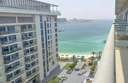 Ras Al Khaimah Apartment | Komfortables 1-Schlafzimmer-Apartment mit Kingsize-Bett by Interhome