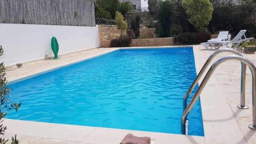 La Marsa Bed & Breakfast | La maison les pins Chambre d'hote chez l'habitant