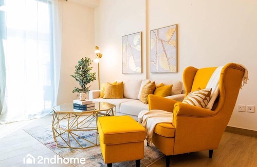 Dubai Apartment | La Rive Building 3 - Port De La Mer with Beach Access