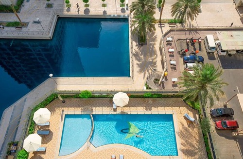 Jumeirah Lake Towers Apartment | Large 1BR with Lake View in JLT Close to Metro