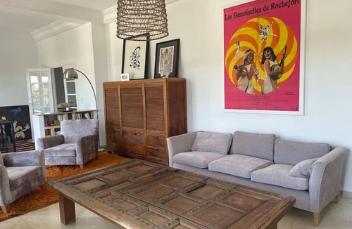 Jeanne d'Arc Apartment | Le liberté 4