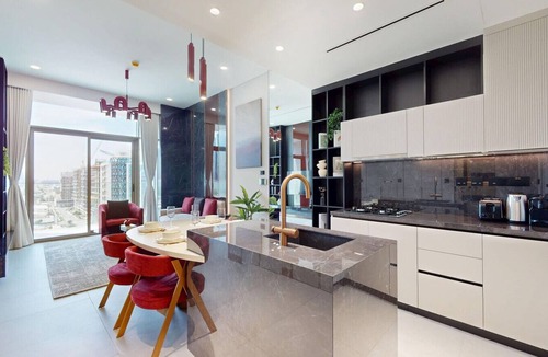 Al Satwa Apartment | Luxe 1 Bed l Prime Location l City Views