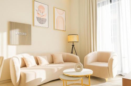 Jumeirah Village Circle Apartment | Luxe 1BR 15mins-Beach Best Infinity Pool -Jumeirah Village Circle, JVC ,Dubai