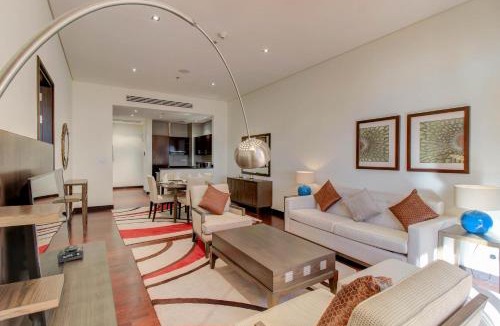 Palm Jumeirah Apartment | Luxe Getaways Royal Amwaj Palm Jumeirah Resort Apartment Holiday Home