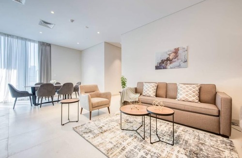 Business Bay Apartment | Luxurious 2BR Apartment with Maid's Room