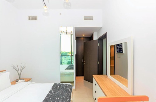 Bur Dubai Apartment | Luxurious Downtown Views with Dubai Mall access