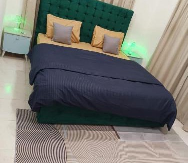 Al Majaz Apartment | Luxury 2-Bedroom Family Apartment on Buhaira Corniche