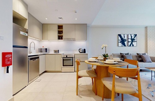 Umm Suqeim 3 Apartment | Luxury Living 1 Bed l Pool View l Burj Al Arab