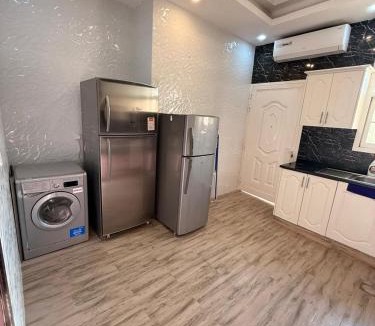 Ajman House | Luxury Bedroom in Premium Villa Al Zahya Ajman